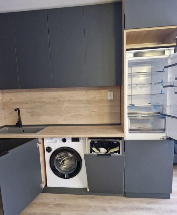 Дава се под наем Тристаен апартамент в София, Дървеница - 115 кв.м за 1330 € - Снимка #2