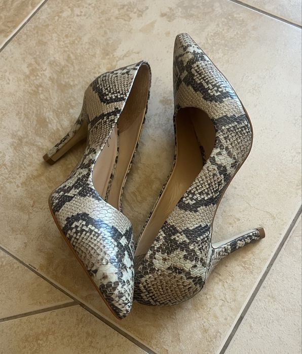 Обувки на ток Donna Italia Firenze 38 номер