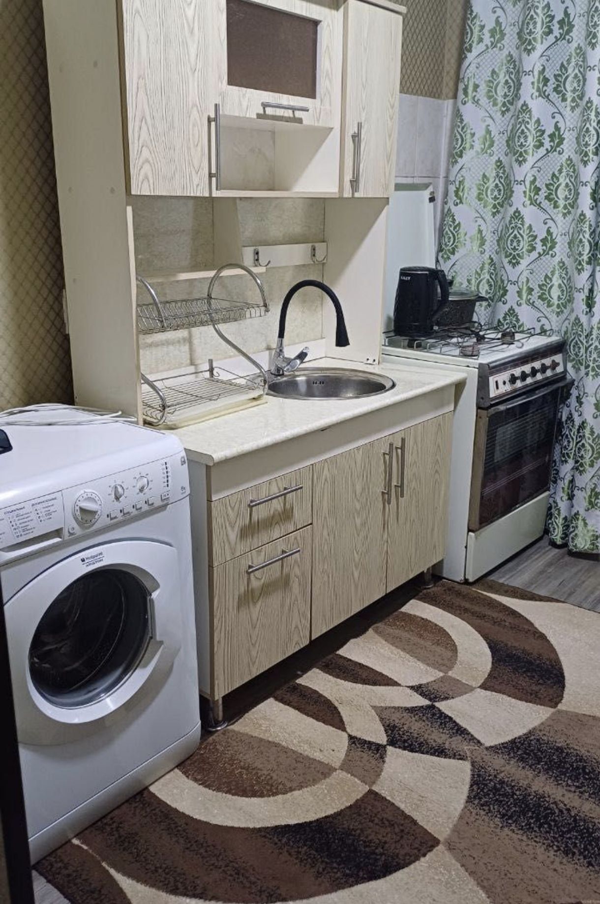Максим Горький  аренда 400