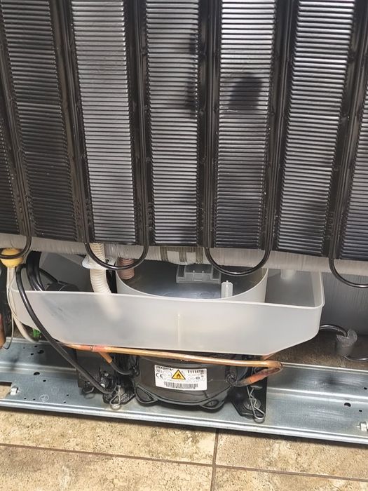 Combină frigorifică Whirlpool