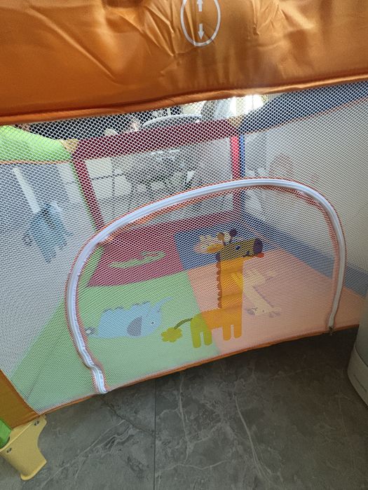 Tarc de joaca pentru bebelusi ca nou