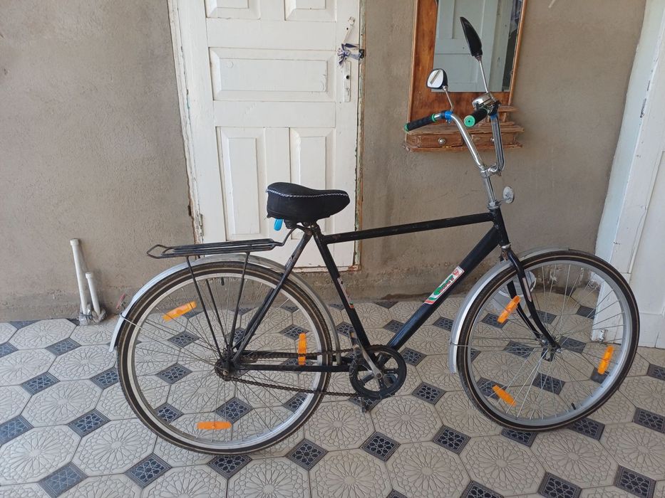 Велосипед сотилади.