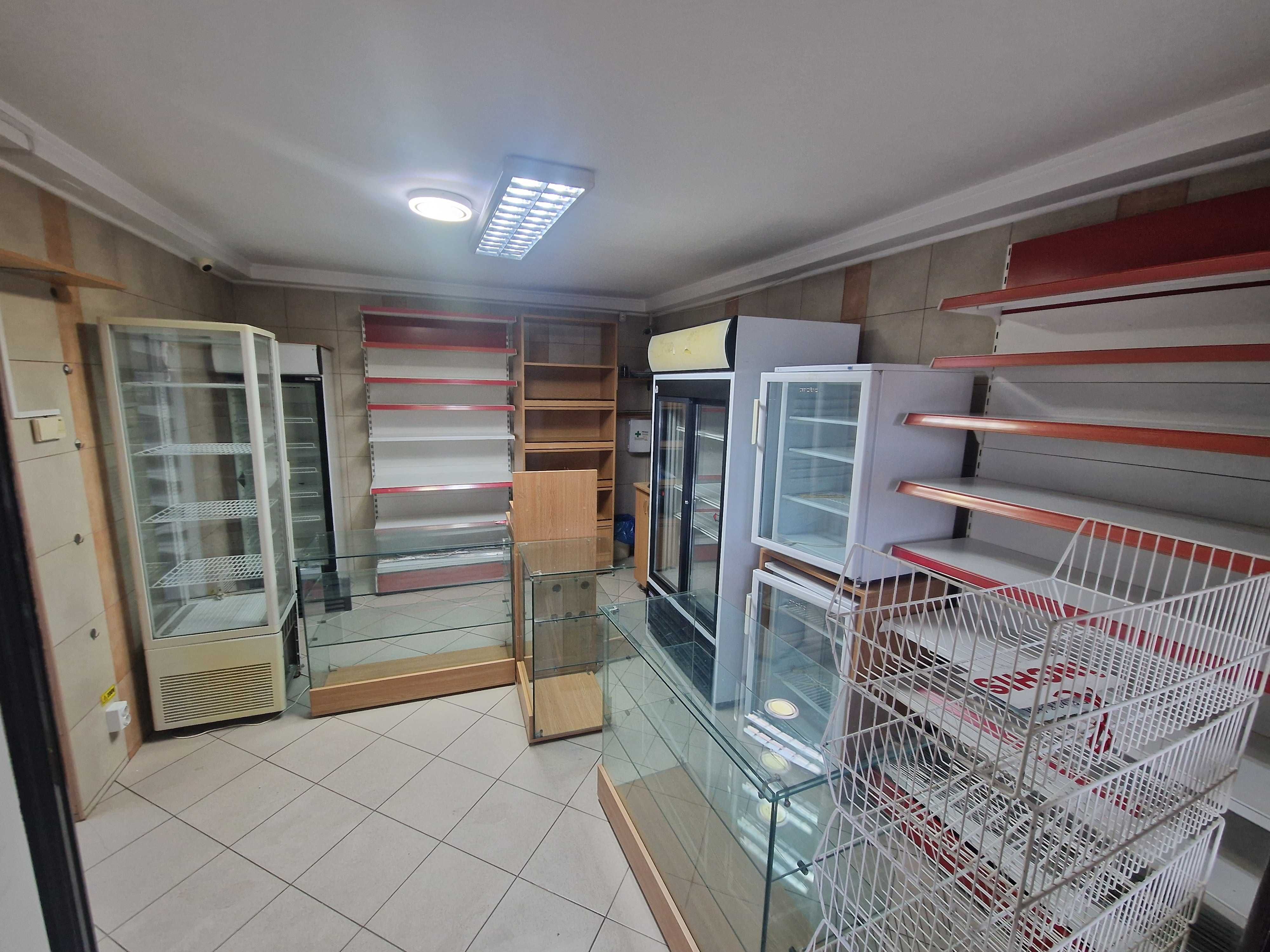 Inchiriez spatiu comercial in Medgidia str Independentei zona SCOALA 2