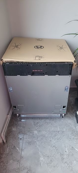 Masina de spălat vase incorporabila beko