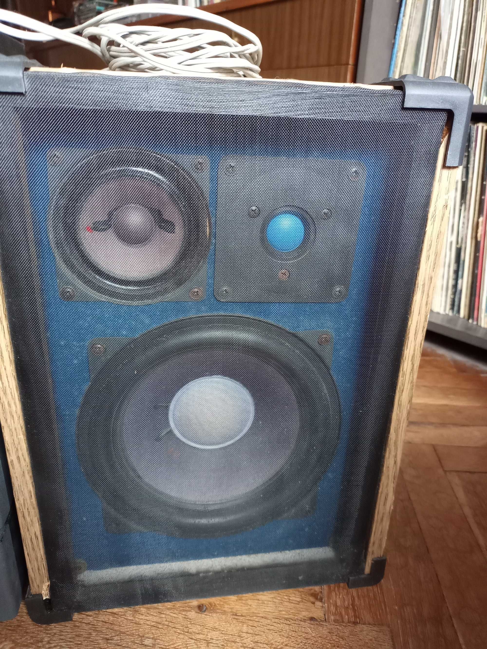 Уредба Grundig 210 + колони Magnat Bull-Borg РАЗПРОДАЖБА