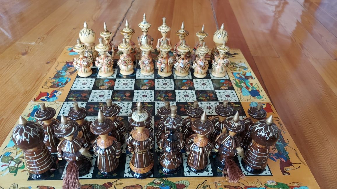 Продаются новые шахматы ручной работы из Самарканда.