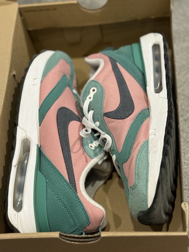 Маратонки Nike air max dawn два цвята
