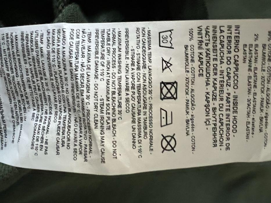 Hanorac Emporio Armani EA7 Logo Series 7VPM09 PJSHZ Verde