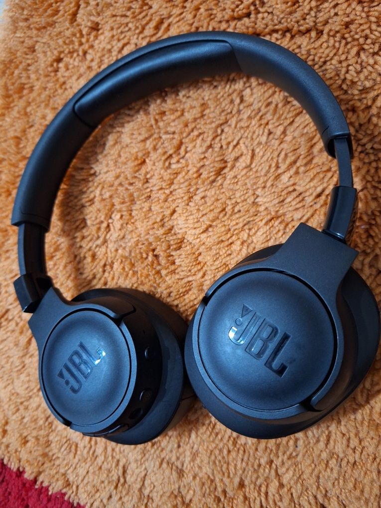 Casti jbl tune 750 10/10 noi