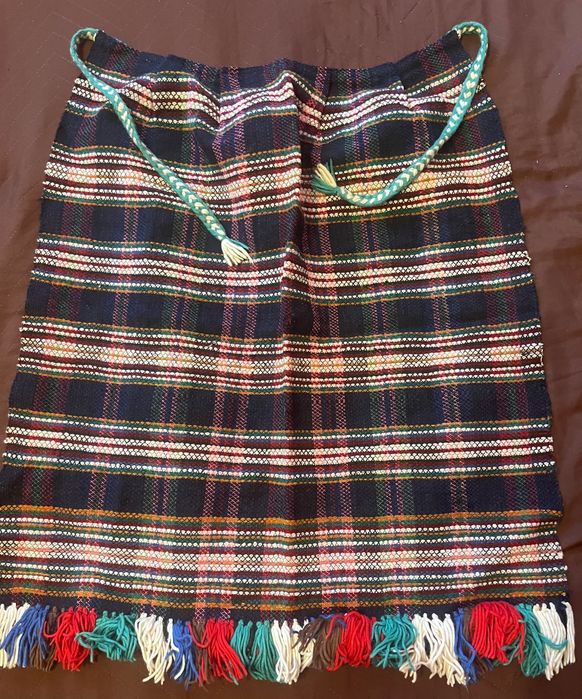 Автентични потури, калпак, престилка