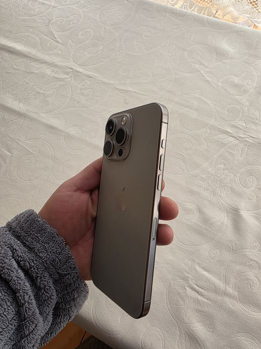 Urgent 15 pro max 256 Gb 100% baterie