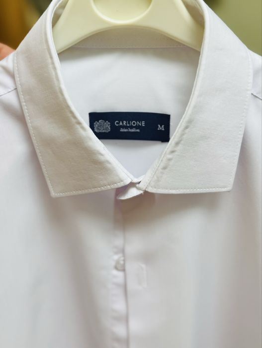 Школьные рубашки в отличном состоянии