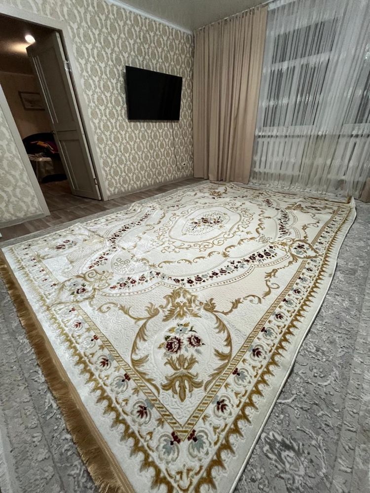Ковер размер  2,5х3,5