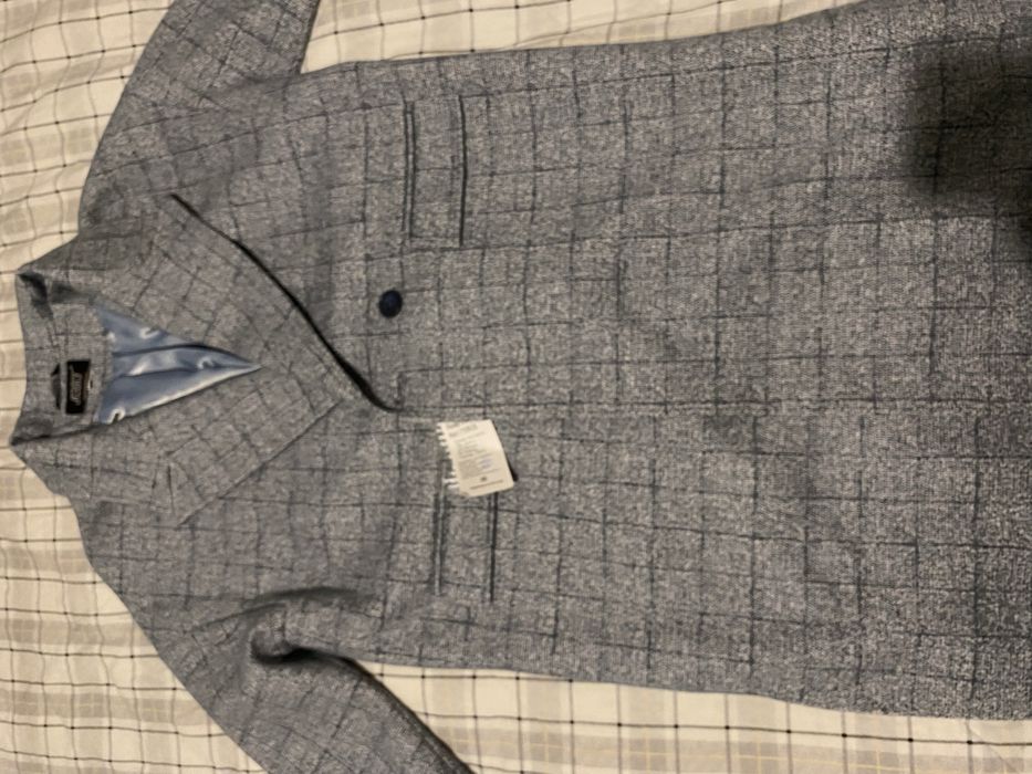 Демисезонные куртки и пальто