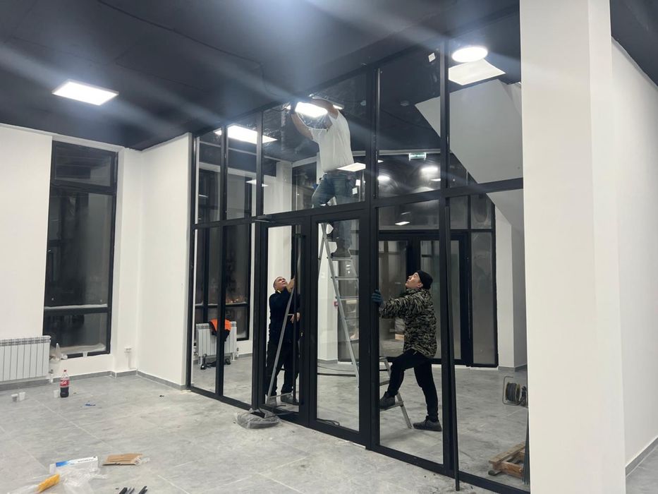 Окна, витражи, перегородки и двери от 30000 тг договорная