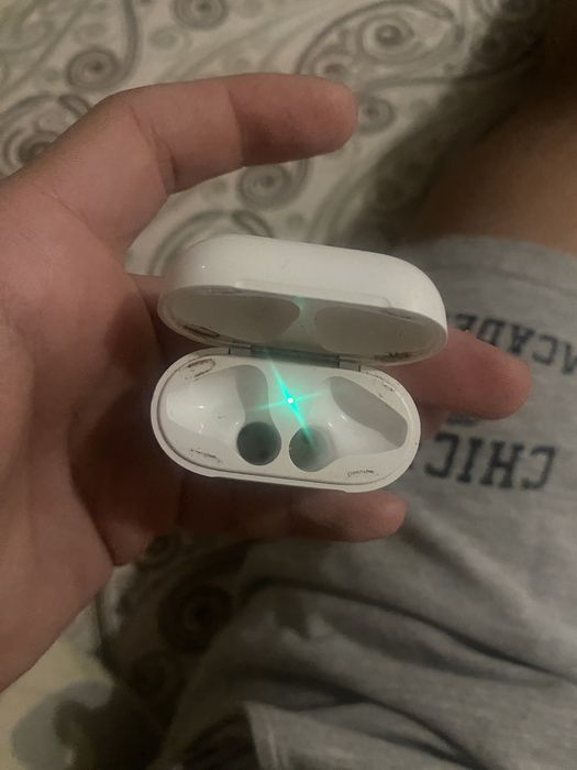 Air pods 2 в хорошем сост