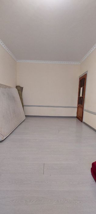 Чиланзар 25. 3 Х комнатная 2 х 6 балкон Улучшенная  планировка