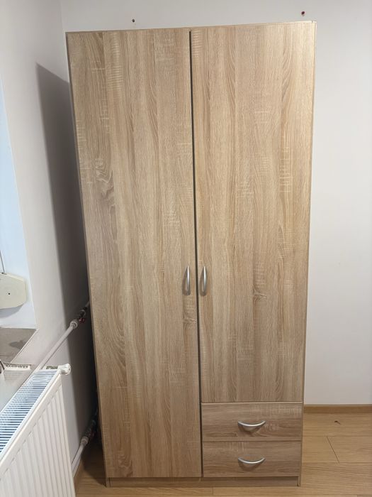 Dulap haine cu 2 usi