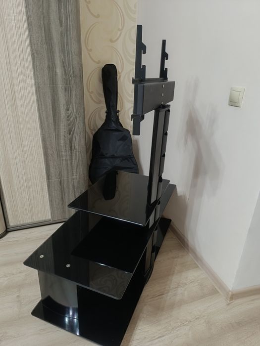 Подставка для техники