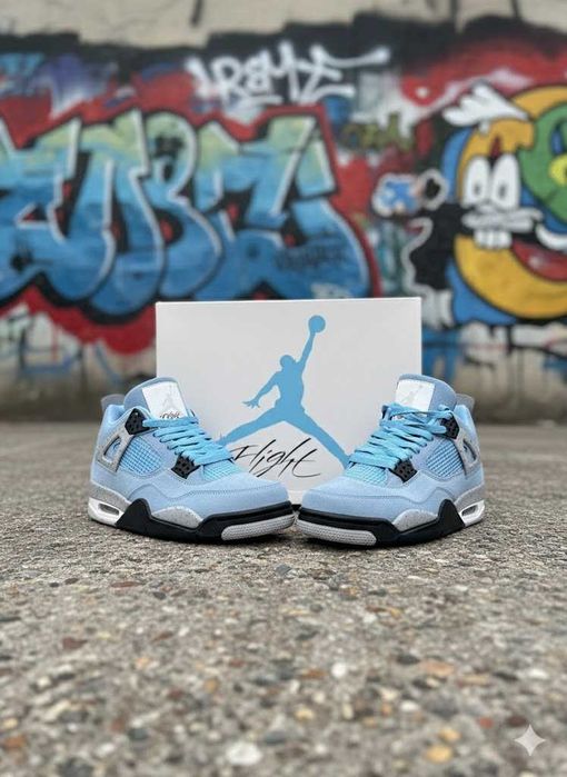 Adidasi Jordan 4 Retro University Blue - Adidasi Unisex Premium