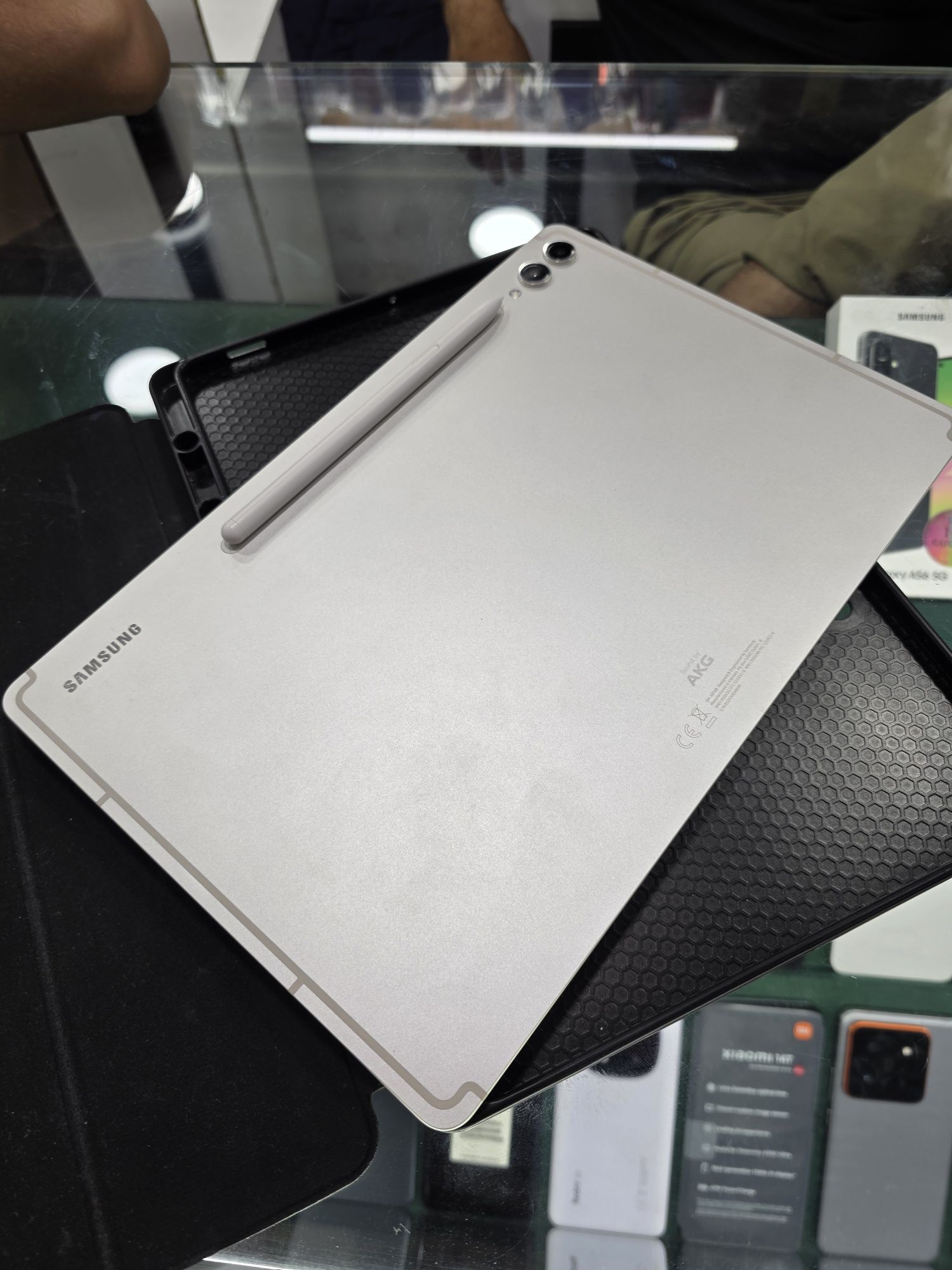 Samsung Tab S9 Plus sotiladi