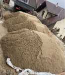 Nisip / Pietris / Balastru / Pamant vegetal /Beton semi umed