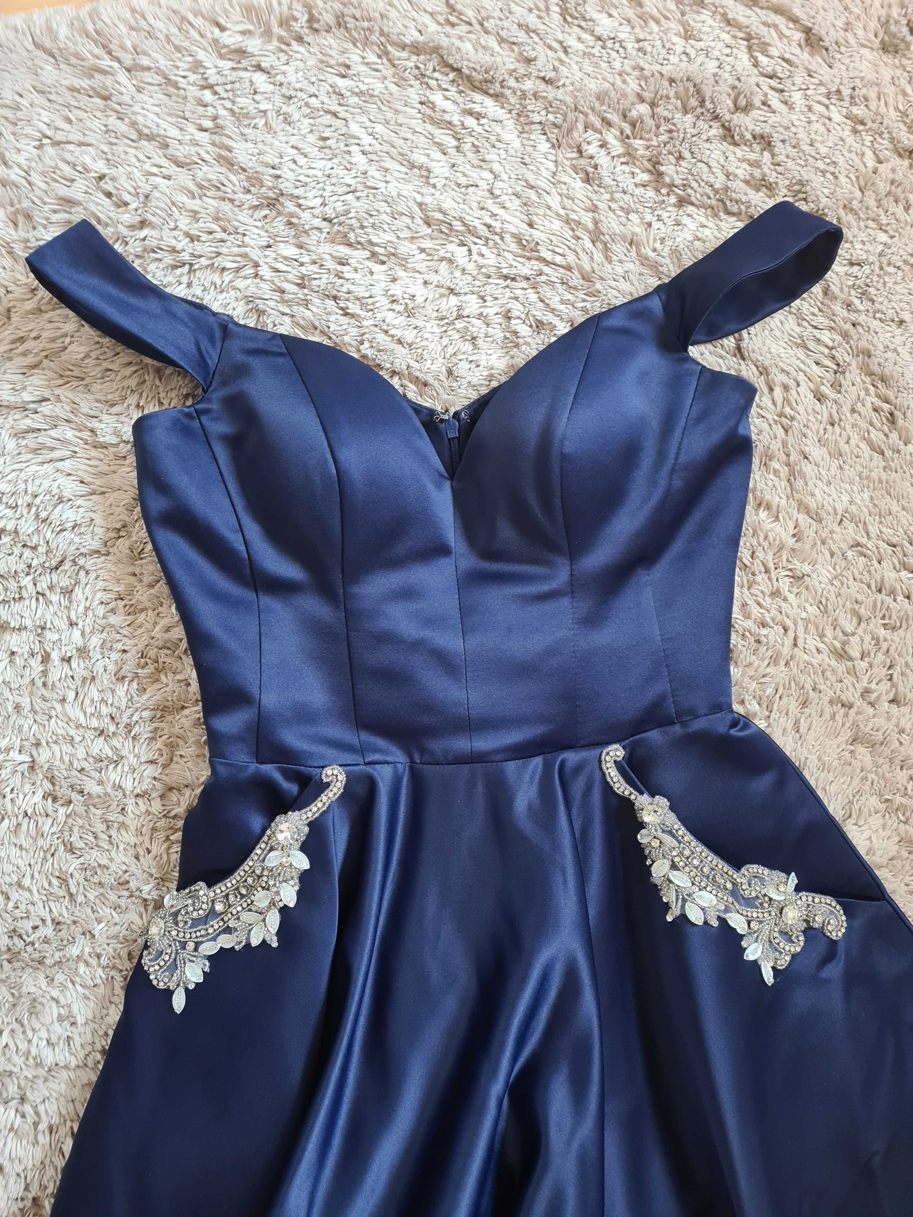 Rochie eleganta de nasa