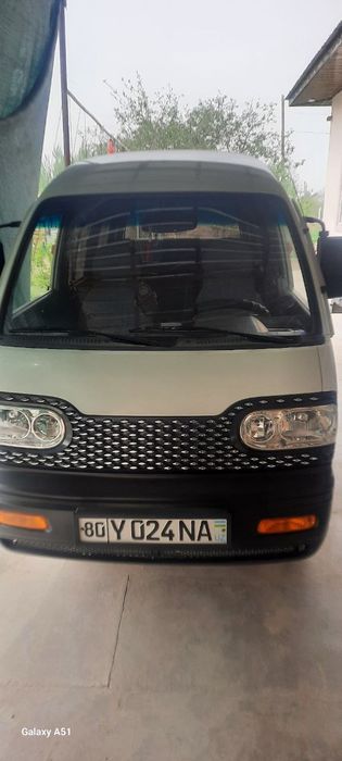 Damas kraska toza