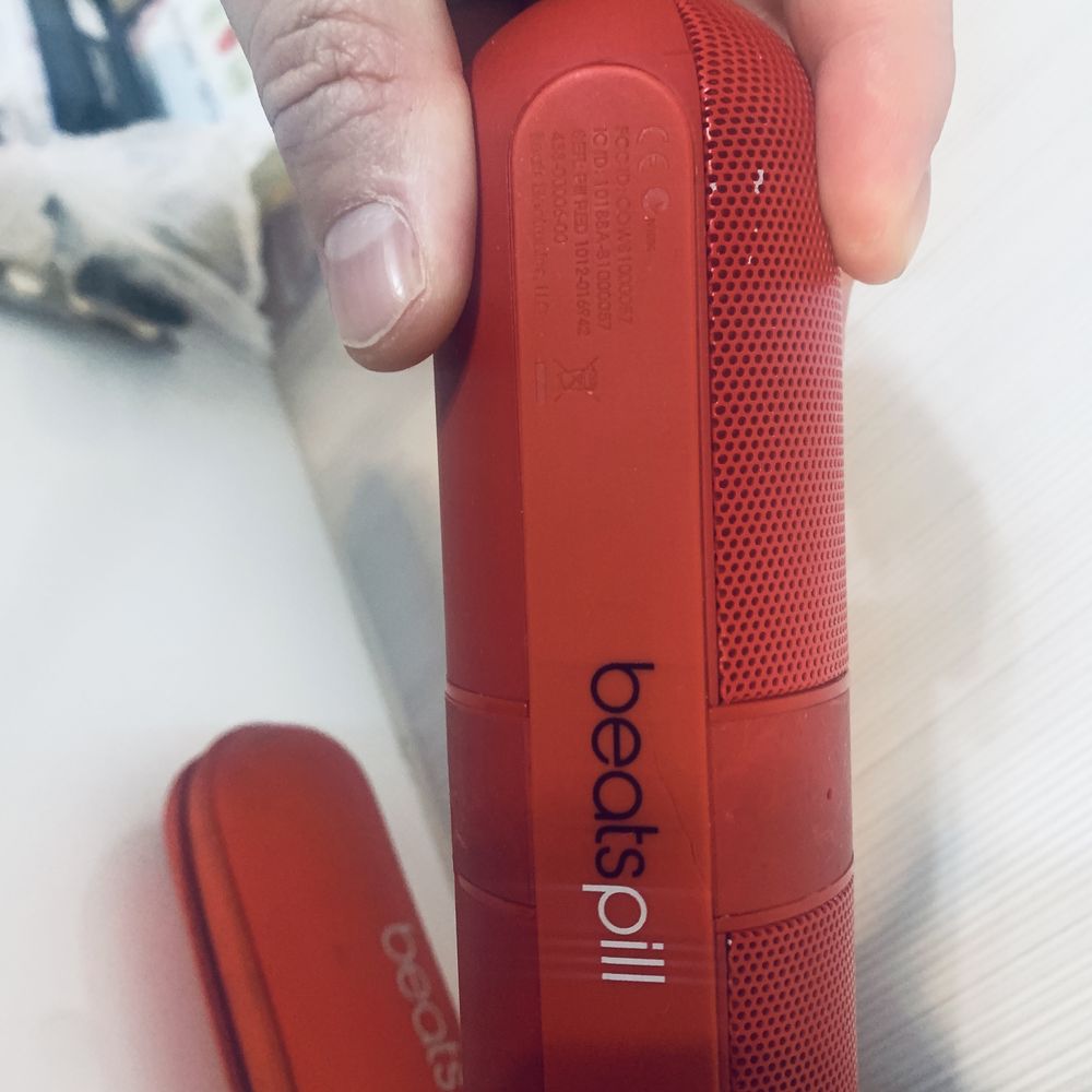 Портативная акустика Beats Pill 2.0 Red