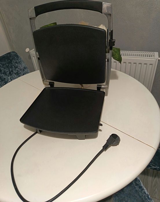 Aparat sandwich/panini Breville