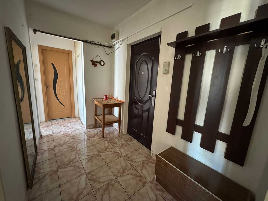 APT. 2 CAMERE, 2 BALCOANE - str. Castanului / vanzare sau inchiriere