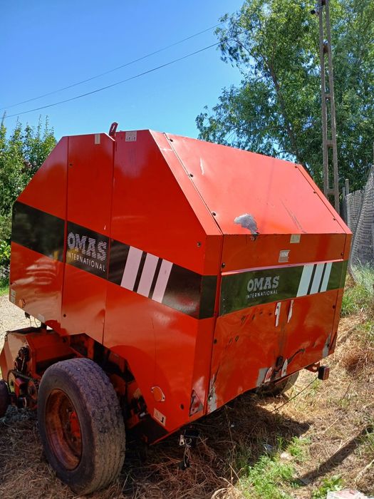 Presa baloti rotunzi omas 1500
