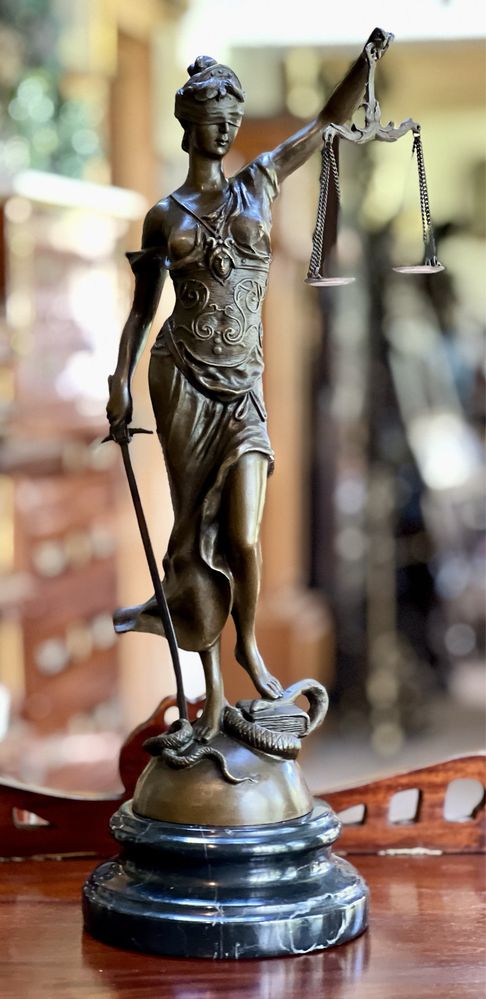 Sculptură Bronz - Justiția *** vintage / antic / vechi / retro ***