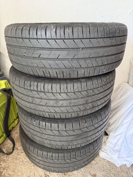 Jante 215.45.R17 Toyota Prius