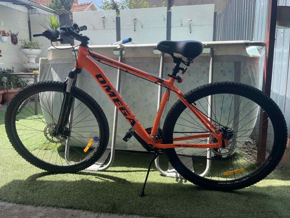 Vand trei biciclete