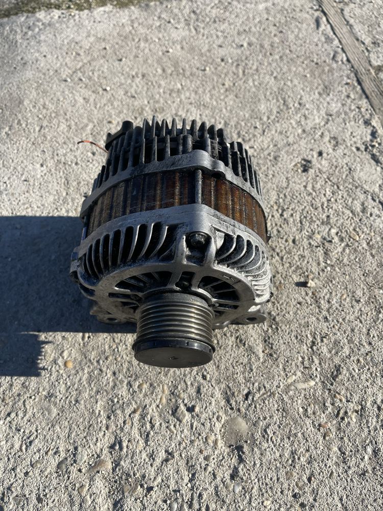 Alternator Renault Megane/Scenic 1.5dci cod-8200960533