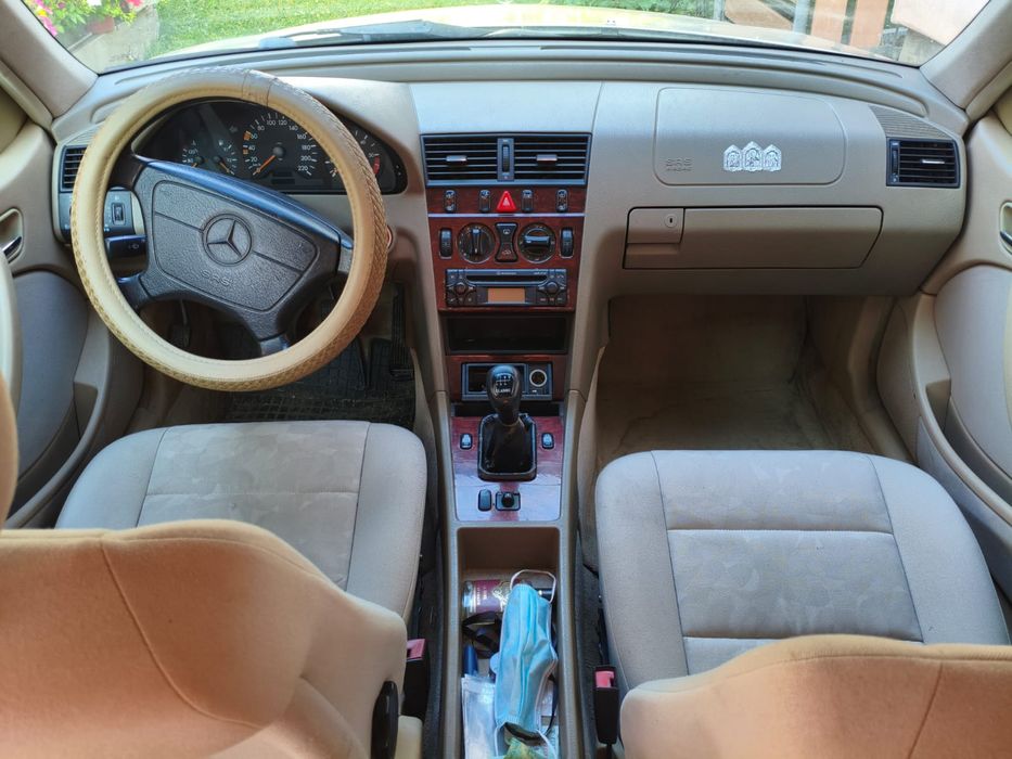Mercedes-Benz W202 C220 Diesel