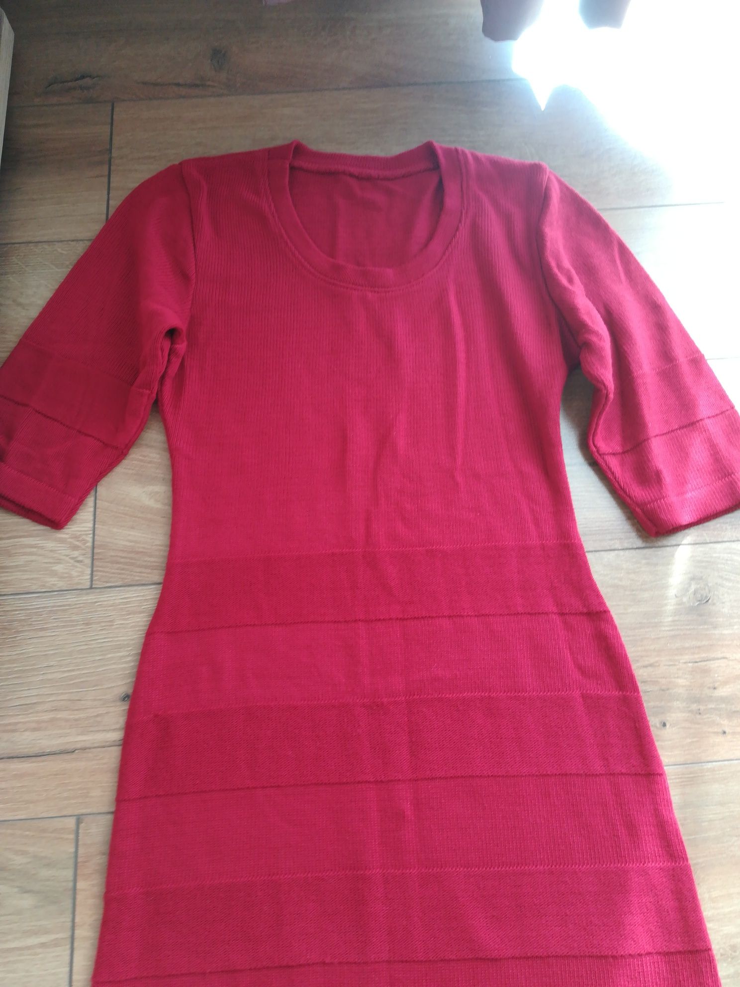rochie dama roșie, tricotata, mărimea S-M