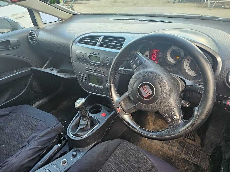 Dezmembrez Seat Leon 1P FR 2.0 Tdi cod BMN 170CP an 2008
