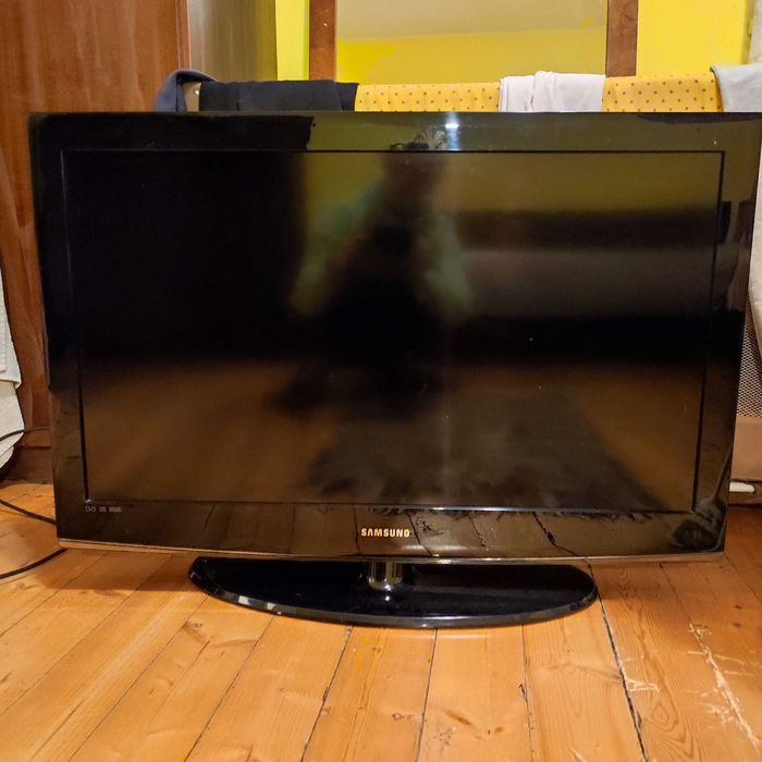 Телевизор Samsung