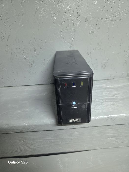 Продам Бесперебойник