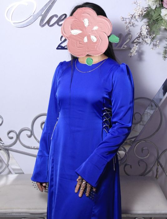 Платье вечернее.