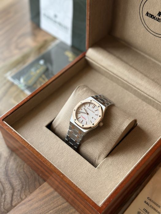 Audemars Piguet Royal Oak Quartz 33 mm - дамски модел