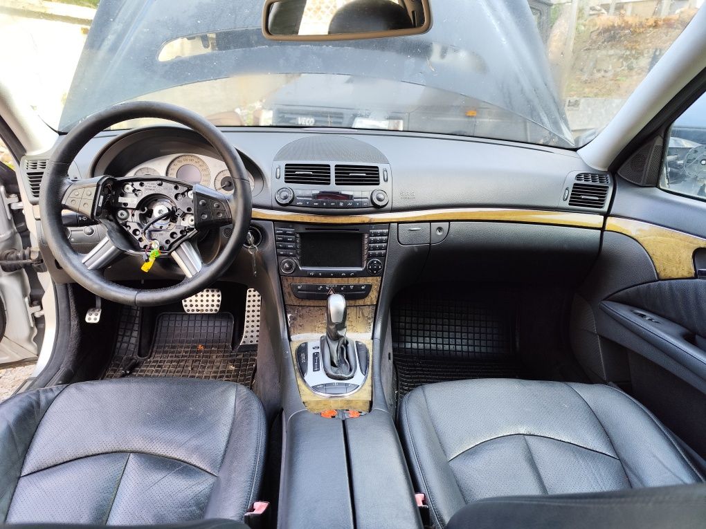На Части Mercedes E420 W211 Avantgarde