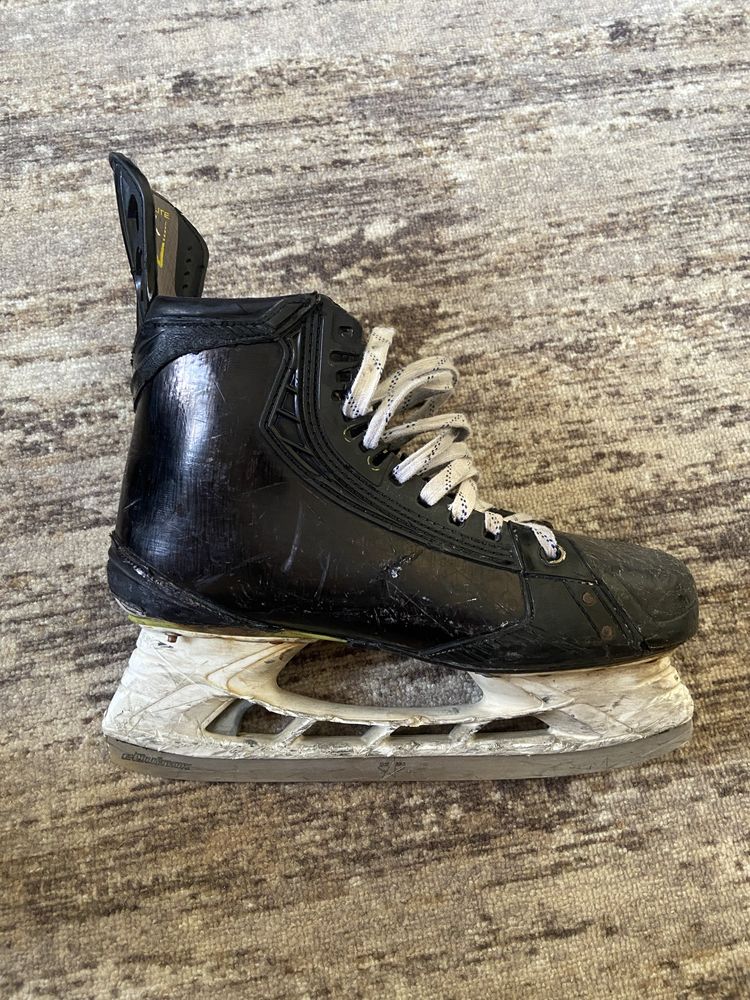 Коньки Bauer Hyperlite1