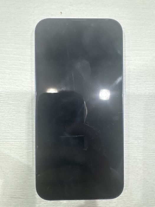 продам Iphone 13 б/у