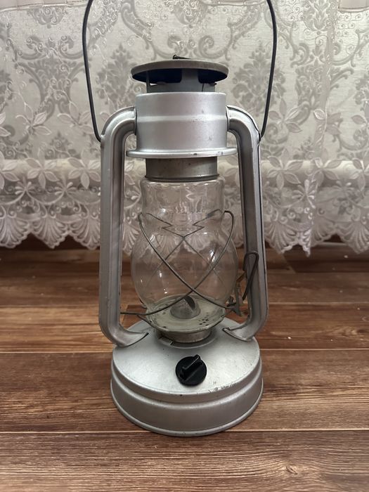 Продается лампа за 5000 тг