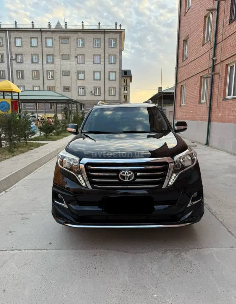 Toyota land cruiser prado 150