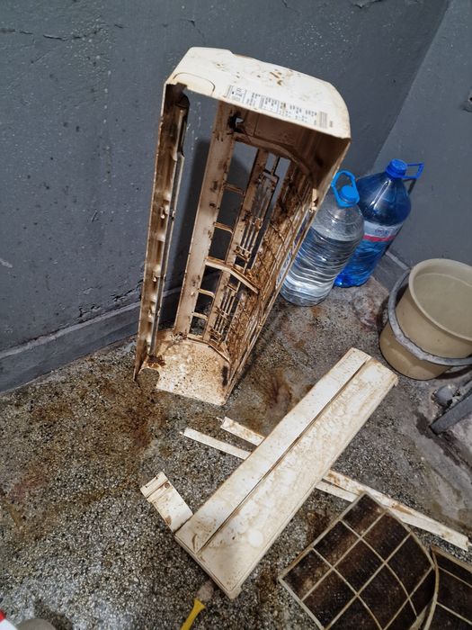 Почистване и Профилактика на климатици с опция абонамент или ваучер