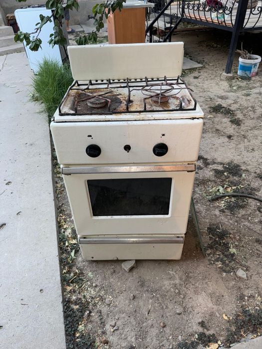 Продам газовый плиту